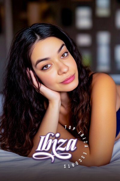 Leona Top Playa d'en Bossa escort in Ibiza