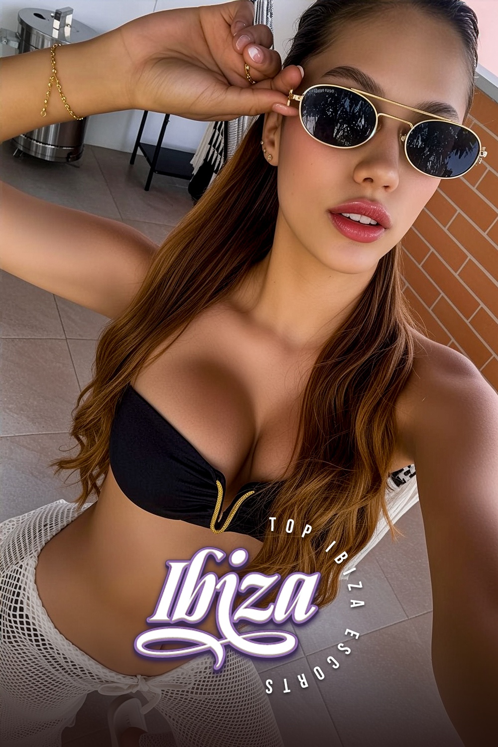 Busty Petite Brunette Escort Paulina in Ibiza